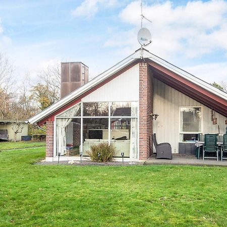 4 Person Holiday Home In Hemmet Eksteriør billede